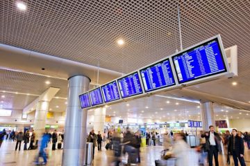 Domodedovo və Vnukovo aeroportlarında eniş-uçuş müvəqqəti dayandırılıb